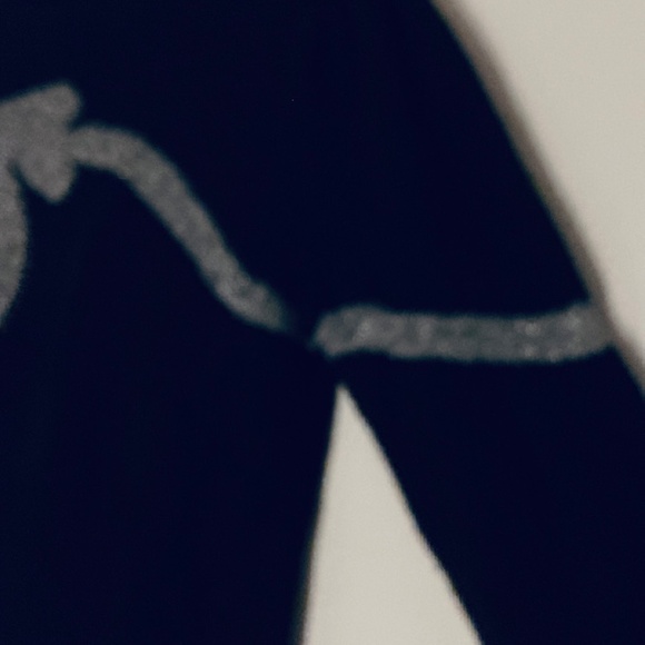 LOFT Silver bow on Black Sweater sz M - Picture 7 of 8